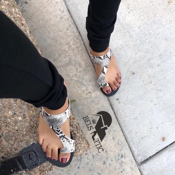Vegan Snake Print Toe Sandals - Picture 8 of 8